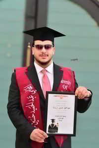 عروض التخرج غير شكل يمنه ٢٠ الف فقط ١٠ أشخاص او اكثر  تحقق الحلم  كلية...