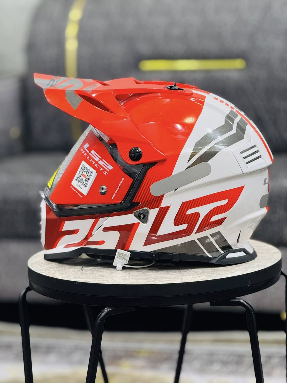 خوذه ماركة LS2 اصليه وكاله قياس لارج بيع او مراوس السعر 150 توصيل موجود كل العراق


**إذا كنت صاحب هذا الإعلان وتريد حذفه لأي سبب، رجاءا أرسل رسالة إلى الدعم الفني**