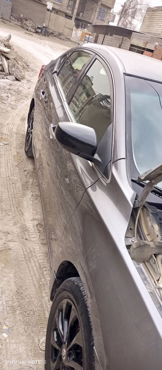 سلام عليكم مكلف بل نشر
نسيان سنترا 2018امريكي رقم بابل
سياره مكفوله  
شاشه حساس 
السونار من ضمن الصور
ضربه بل جاملغ 
سياره احلى من الصور مكان السياره بابل المسيب 
سعر 100بيه مجال 
الاستفسار
تتصل***********
