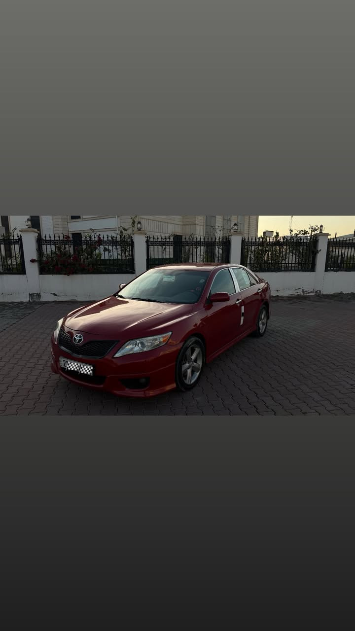 يا الله
السلام عليكم 
كامري 2011 امريكي كلين 
مكفوله من الصبغ والتبديل بيها بارد 3 مكانات صغار
كير محرك شرط محرك 2500 
تبريد تدفئه تخم تاير كهربائيات كلها شرط 
السياره بدن مصرف بدون اي نقص 
رقم سليمانيه اجنبي سنويه وهزه جديده 
تحويل مباشر 
السعر 122 وبيها مجال جدا بسيط حق الشوفه
مكان السياره تكريت 
‭0772 968 5242
