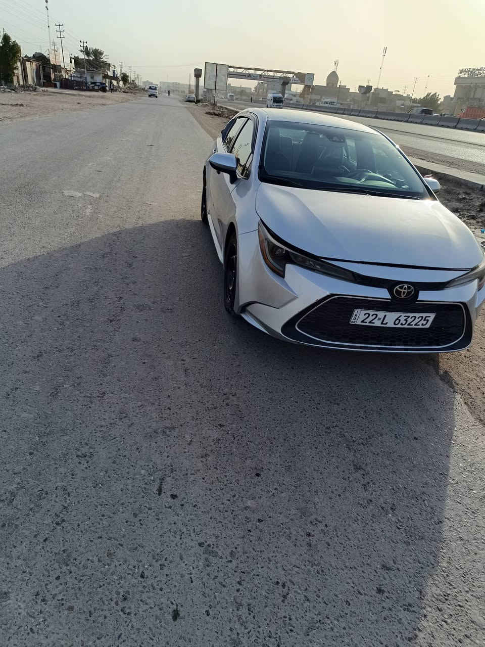 السلام عليكم كورلا موديل 2020 رقم اربيل بأسمي شخصيا وارد امريكي حادثه ربع البنيد من الامام مصلح نفسه بدون تبديل لالغد ولاشاصي ولابدنه بيه الجاملغ الامامي الايمن مصبوغ وشويه من الباب وبيه الجاملغ الخلفي كلير هو والجنطه بدون معجون بدون دگه جاكوج كلير فقط السعر 135$وبيه مجال للشراي والسونار ويه الصور رقمي للتواصل ***********
