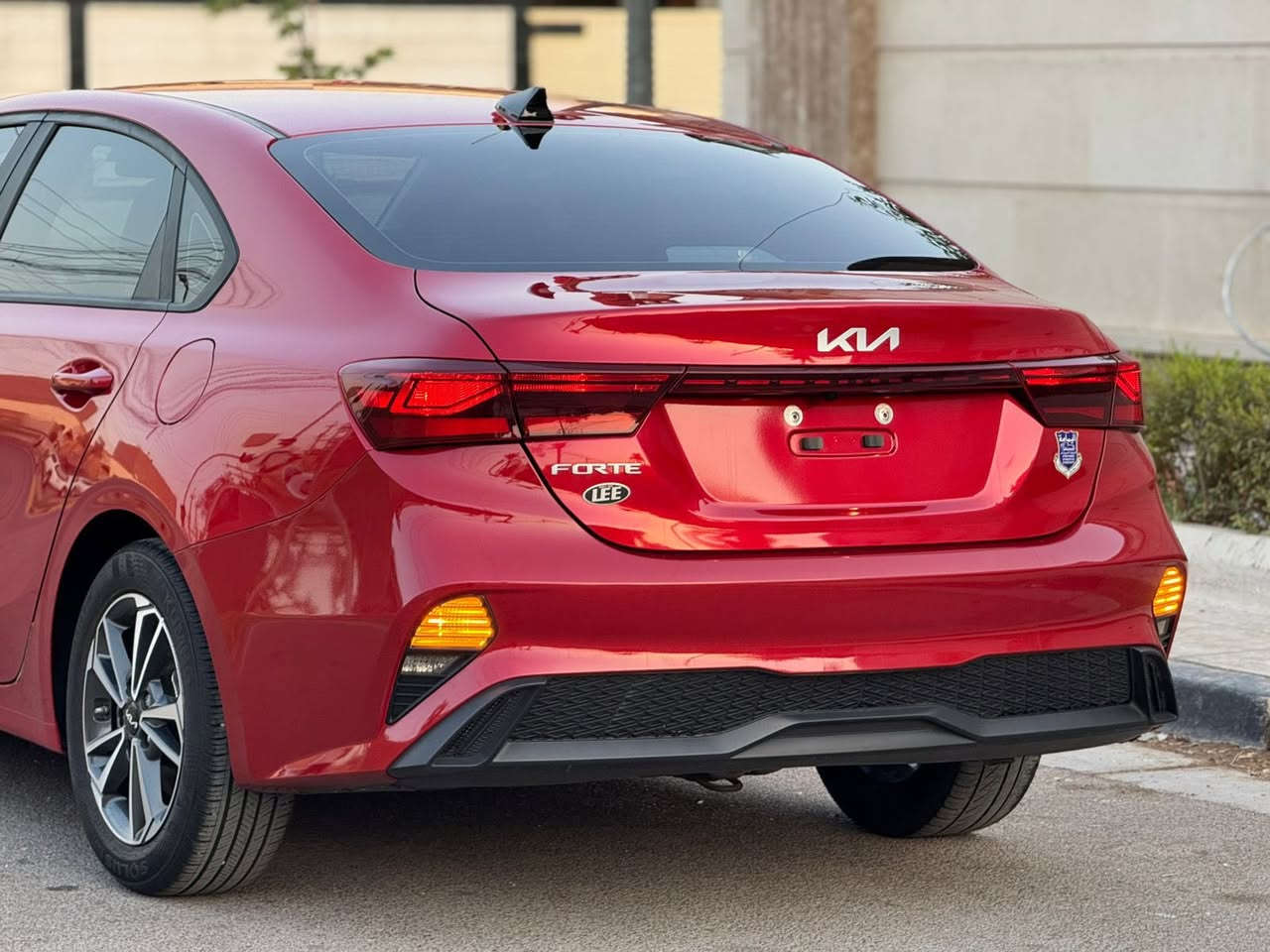 سلام عليكم كيا فورتي موديل ٢٠٢٣ مرقم بغداد وارد امريكي حادثهة ٥ طلقات )(طلقتين باب صدر طلقتين جاملغ خلفي طلقة بكتمة مال صدر وراجعات بارد قطرة صبغ مابيهة بيهة سونار من المندلاوي) ماشية ٢٦ الف تخم تايرات جدد سيارة نص فول نضيفة وخير من الله سيارة مكينة ٢٠٠٠ دوش مواصفاتهة نص فول معروفة النص فول شنو عارضهة ب١٧٠ وبيهة مجال عنوان بغداد مدينة صدر *********** بي واتساب
