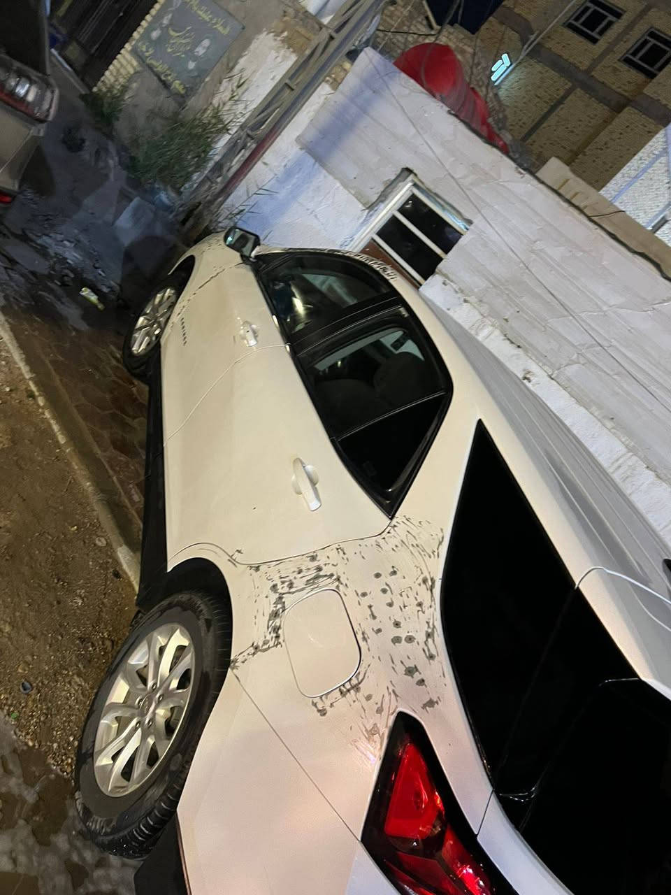 كوينكس موديل 24 بسمي حادثهه خسفات بدون دواخل عوزهه فقط صبغ  باقي التفاصيل اتصال *********** 140 بيه مجال شباب سيارة مو الي انه مكلف بل نشر ماعرف تفاصيل سيارة اتصل عل رقم راعية عمارة, ميسان
