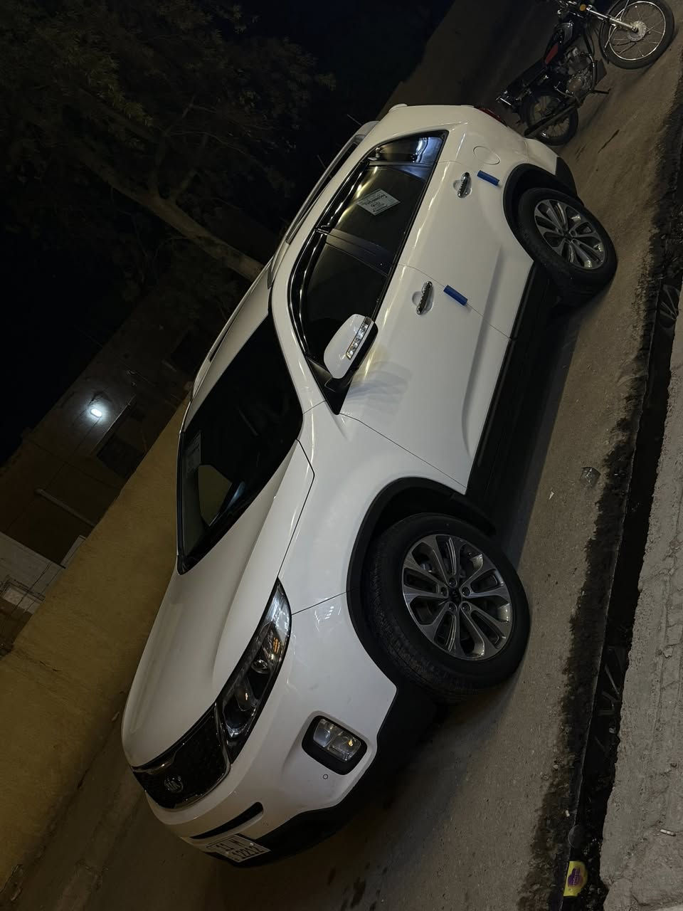 سورنتوا 2015 V6 خليجي فول عد البنوراما بصمه كامره حساسات تبريد ثلث قطع رقم بغداد مميز بأسمي بيه بارد فقط بدون صبغ مكينه وكير كفاله مامفتوح مكاني بابل لأستفسار *********** السعر 187 وبيه مجال
