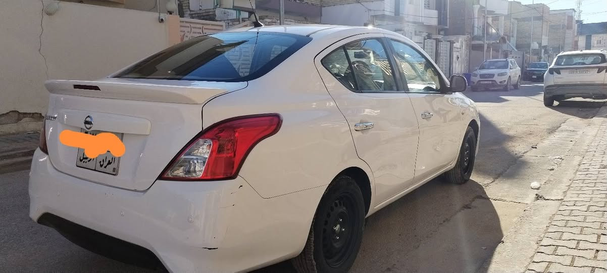 نيسان صني ٢٠٢١ هندي ماشية ١٨٠ نضيفة جدا بيها (نص باب جهة السائق صبغ) 
والباقي كفالة عامة
السعر ١٠٨ وبيها مجال الاستفسار الاتصال 
***********
