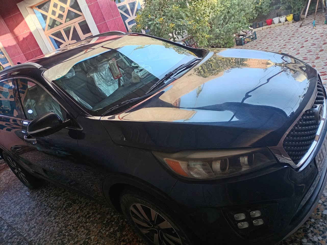 للبيع سورنتو موديل ٢٠١٦ بغداد أمريكي محرك ٢٤٠٠ ٧ راكب قطعتين تبريد جهازه مابيه نقص حادثه بسيط السونار عندي  السعر ١٥٠ ورقه مكاني بغداد الرصافة
***********
