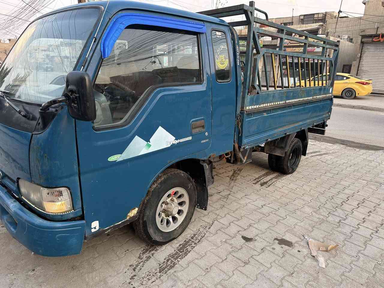 كيا فونتيره موديل 1997 رقم بغداد السعر 60 وبيه مجال رقم الهاتف ***********
