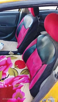 سياره صيني الصفراء مقفوله محقق مقفول جيريكسن سياره في منطقه التاجي مشه...