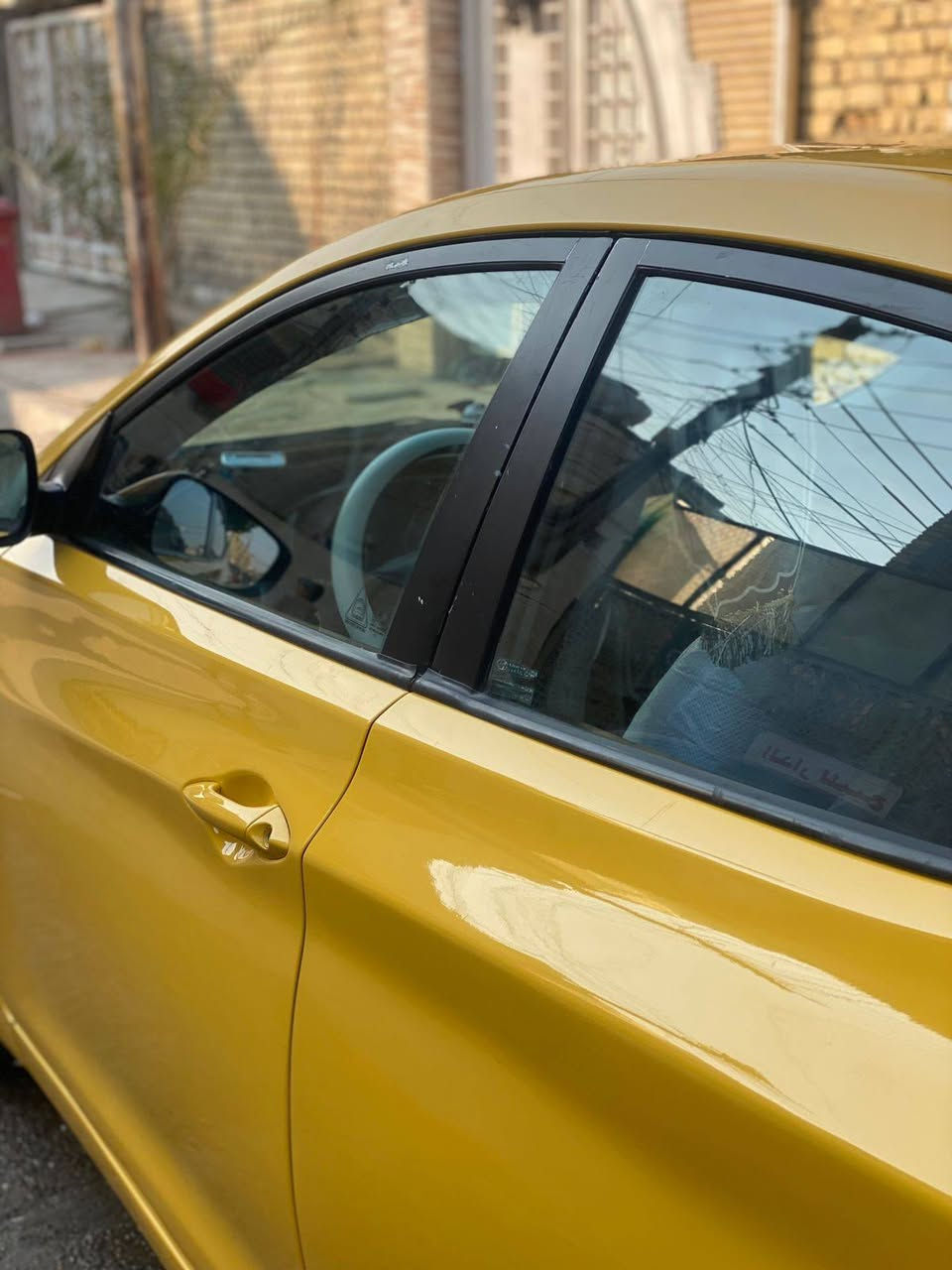 السلام عليكم اللبيع النتره موديل 2016 السياره خير من الله تبريد صدر كله جديد السياره مكينه خير من الله 1800 دوش السياره كير عادي سبع نمر السياره وارد امريكي حادثه جاملغ ايمن الامامي بدون دواخل شواصي والغد مكفوله  السياره ليبل واحد السياره بدون ايرباك السياره بسمي وشرط التحويل السياره جاهزه بدوان اي نقص مكان السياره بغداد سعر 105 رقم ***********
