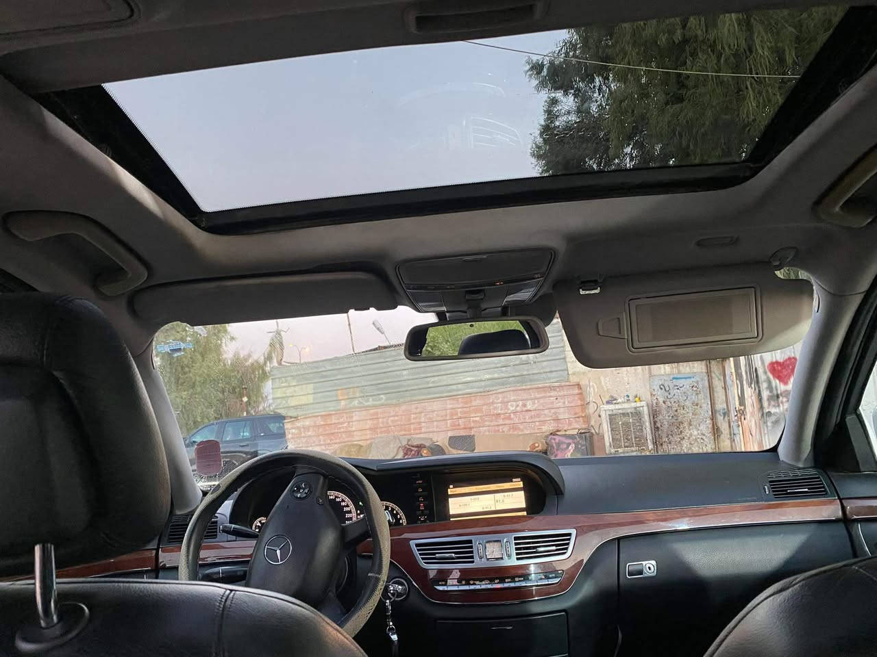 سلام عليكم مارسدس s350موديل 8محدثه 13
مكينه كير كله جديد بسمي تريد وكاله تريد تحويل 
180 مراوس حسب القناعه ***********
