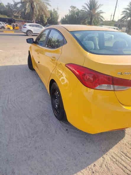 النتره مديل 2012خليجي  بيه طخه بسيطه جاملغ خلفي سياره بدون دواخل تخم تاير جديد حداديه جديده مكينه كير كفاله رقم بغداد نكليزي سياره تبريد قطعتين داخل عسلي فول موصفات عده البصمه السعر 103وبيه شي بسيط مكان السياره بغداد ***********
ملاحضه مكينه 1800
