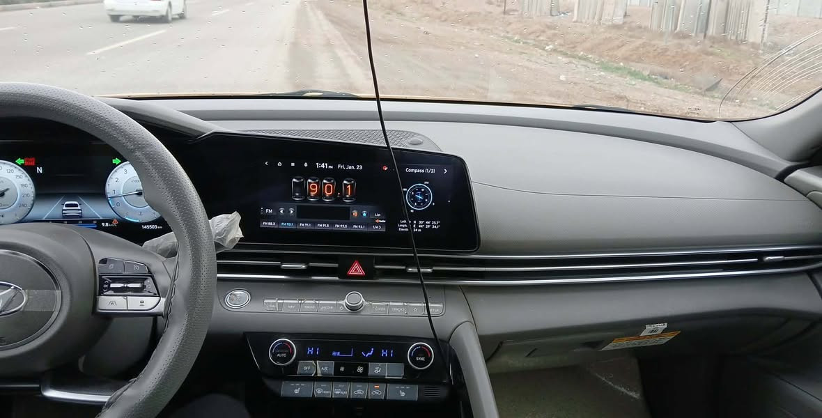 سلام عليكم النترا 2023
مواصفات sel 

فول عدا الفتحه 

السياره مدوشمه عام 

منضومه غاز 60 لتر 

تخم تاير عالي مابي طسه كوري 

تدفئه بلكشنات 

رادار اماني خلفي ام الجانبي واحد واكف بس 

حادثها باب ايمن ايرباك برده فقط 

وهنا بلعراق هلال جاملغ خلفي ايمن هلال فقط ع كد شخط بي تصليح 

السياره كلها ليبل واحد نقصها بس جامه والسياره جاهزه وخير من الله 

ع ايدي صبغتها 

داخل رصاصي 

السعر 160 

وهذا رقمي ***********
