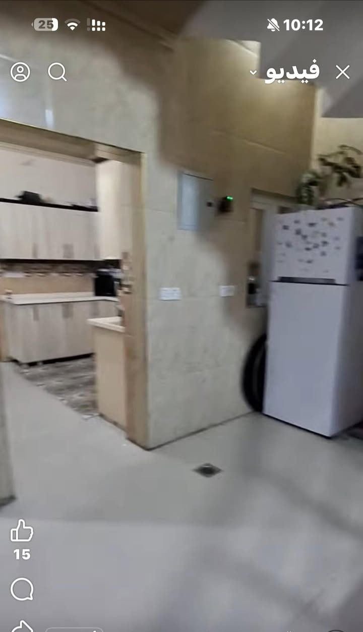 بير
اعلان🔔دار للبيع طابو صرف⚡️ بسعر مناسب جدا جدا 

مساحة 150 متر 
واجهة 6 متر
الموقع♦️كركوك منطقة ساحة الاحتفلات بالشريط قرب سايدين جامع الخير وسايدين الكمرك مكان مميز جدا جدا✅

يتكون الدار🏠

الطابق الاول :كراج دفن▪️مطبخ حار وبارد ▪️هول ▪️غرفة جلوس+ غرفة منام▪️صحيات معزوله

الطابق الثاني:استقبال + غرفة منام مع سويت +صحيات معزوله

الطابق الثالث:غرفة منام 
السعر 185 مليون مع وجود مجال بسيط💵💵

للاستفسار *********** او *********** او زيارة المكتب ارو
