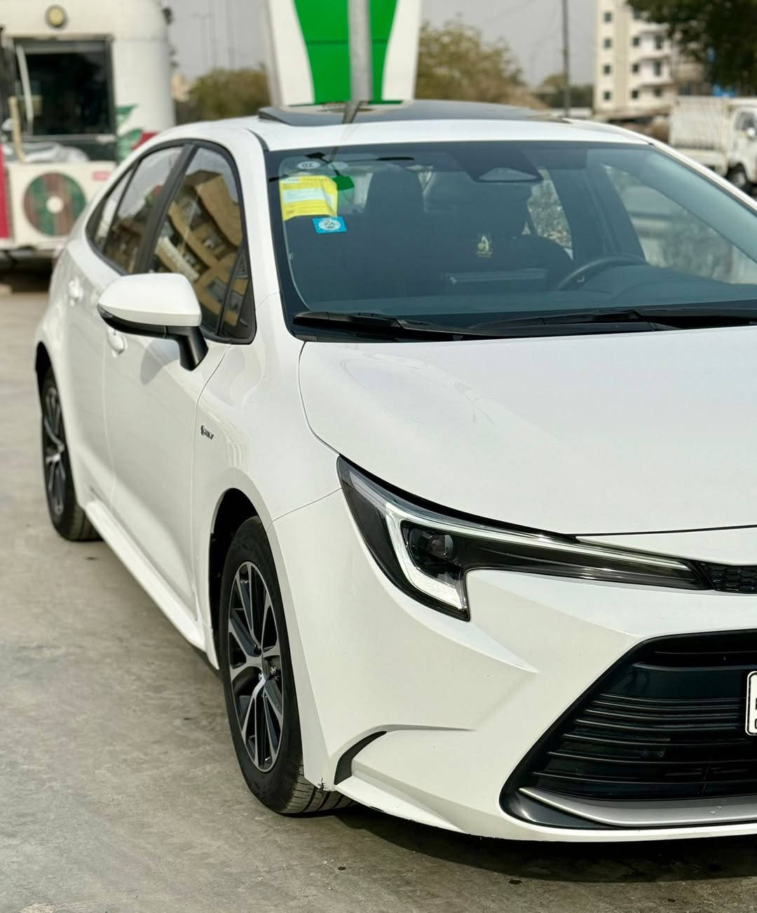 السلام عليكم
للبيع كورلا هايبرد 2025
باسمي تحويل مباشر 
فول فول مواصفات  
سلايد فتحة سقف 
مواصفات
كشنات جلد
بصمة
فتحة
دخول ذكي
كامره خلفية عدستين
ابل كار بلي
نظام نقطة عمياء
نظام تحكم ستيرن
نظام تحديد مسار
توقف ذاتي
اوتو هولد
جام اوتو
قطعتين تبريد
شاشة ديجيتل
شاشة كبير
تحكم اوامر صوتيه
سايد بريك بصمة
3 انضمة قيادة (ايكو،نورمال،سبورت)+الهايبرد
السعر  158
العنوان بغداد حي القاهره قرب جامع النداء 
الرقم***********
