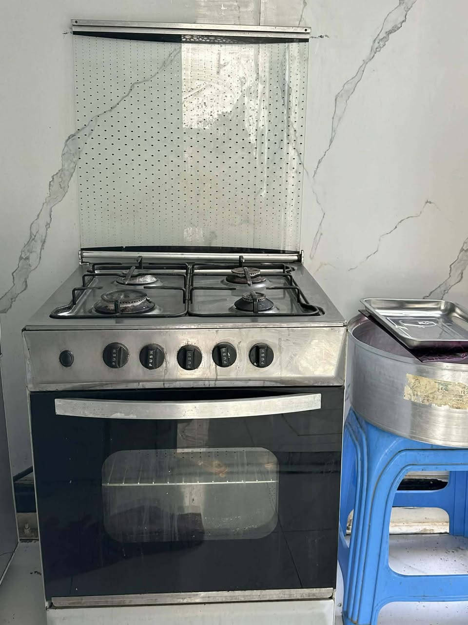 اغراض للبيع


**إذا كنت صاحب هذا الإعلان وتريد حذفه لأي سبب، رجاءا أرسل رسالة إلى الدعم الفني**