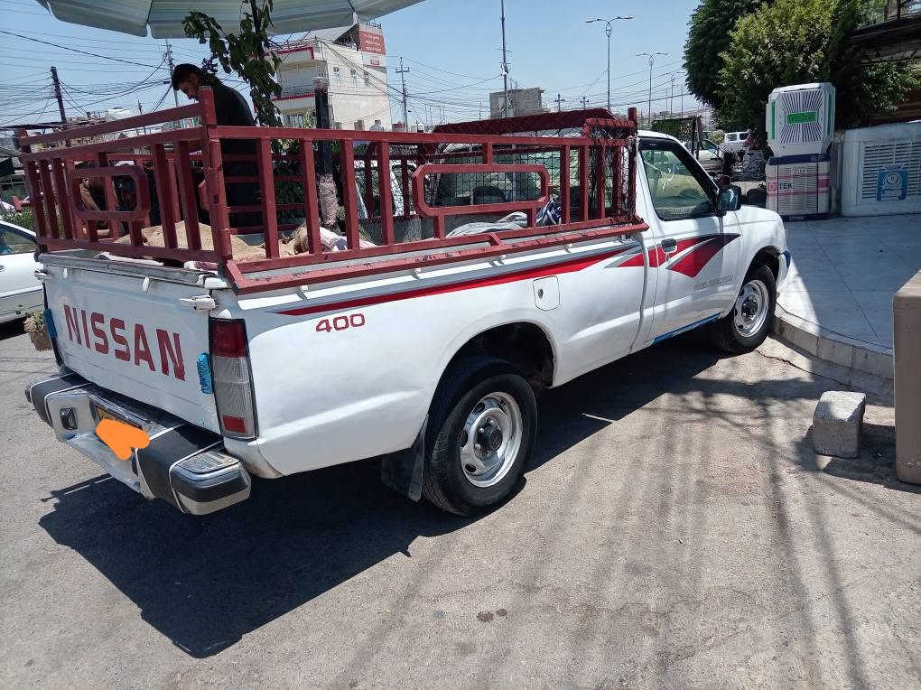 نیسان مۆدیل 2002
تە برید تازە خازم تێ کردووە تە برید لە سە رسویچ
مە کینە یم تازە گۆڕیوە بە شە رتی 100فیتە ر
گێڕی بە شە رتی 100فیتە 
4تایە ی دە نلوبی لە ژێرە
پێشیم تازە دە گرتووە 
دوایم تازە قە پان کردووە
ئە کزۆزی پێشیم تازە گۆڕیوە 115هە زاری پێدراوە
ئاڕمی پلاستیکی سلێمانی بە شە رتی ئاڕموئە وە لیاتو غە رامە
ئای پاتی تازە ومکە بە رە وتویتە ری تازە یە 
سۆنە ریم داناوە 
تکایە مشتە ری نیت سە ری خۆت مە یە شێە نە
سعری 95وە رە قە وتۆزێک مە عامە لە
***********بە س جوابی تە لە فونە دە مە وە دار بنديهكان, السليمانية
