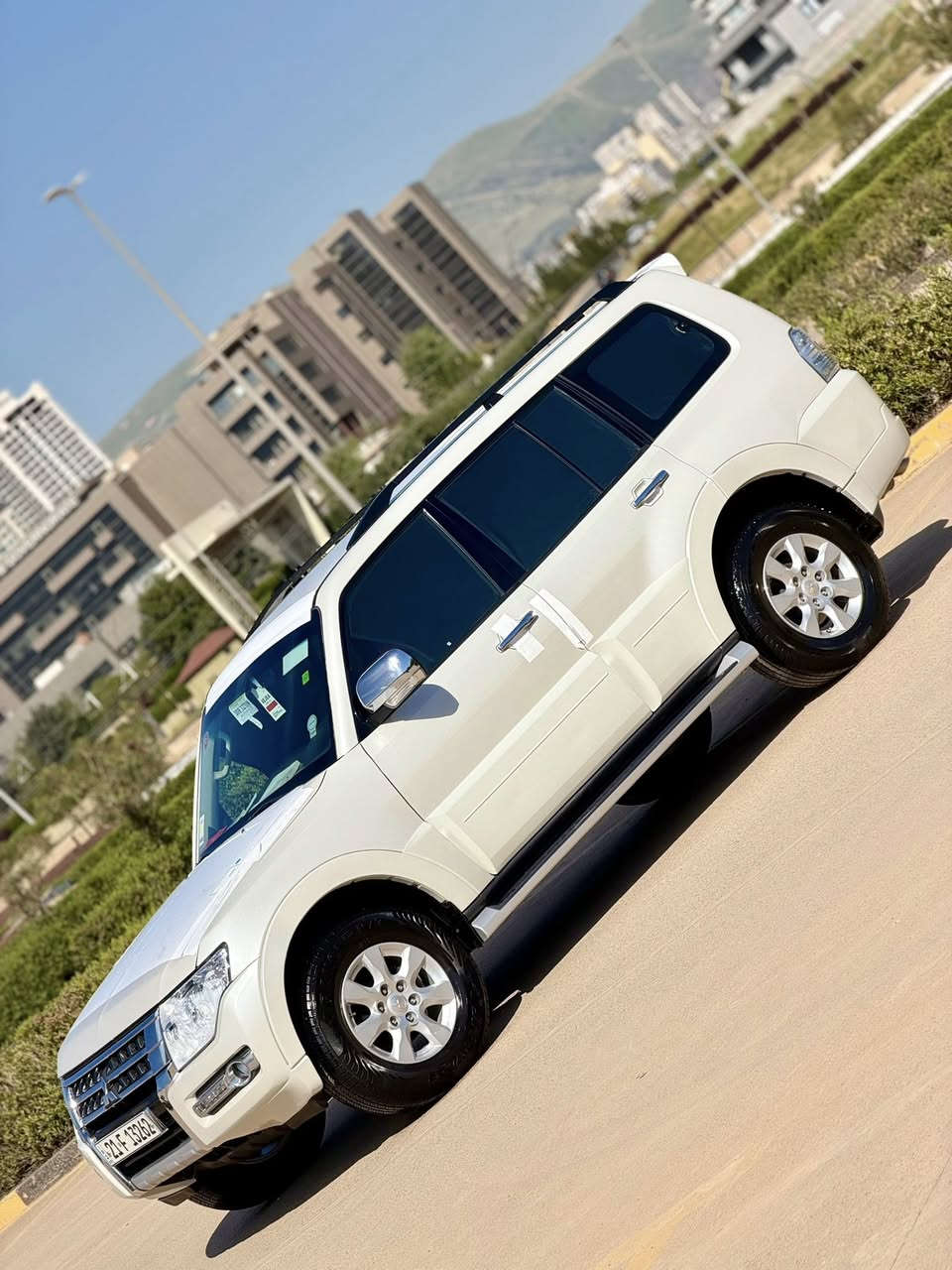 #بسم_آلُلُہ_آلُرٍحٍمآن_آلُرٍحٍيَم_#
#باجيرو_خليجي_صفر_شركة🧿

#حجم_3500سيرفز_كامل_بل_شركة
‏#رقم_سلمانية_هزه_ارقام_كلها_جديدة_بسمي 

#السيارة_كفالة_عامة_بيها_لاصبغ_وتبدل_حته_دعاميات_بشرط
#كير_مكينه_حدادية__كهرباىيات_كلها_بشرط
#جديدة_كلش_سيارة_نظافة  100‎%‎1000

#سعرها_188$$ #وبيها_مجال__موديل2016

#موقع_السيارة_بسلمانية📍
#الموصفات_
دبل اكسل 4x4 •مريات شفط •تبريد 3 قطع  •تحكمات •حساس 
5 ويل كب  •داخل بيجي•لد امامي • لايت عالي ناصي LED 
7 راكب •كامرة •شاشة •

 
#غراض_الشركة_سبير_كتلوك__كلها_موجوده
الاستفسار ⬇️
#الاتصال__***********__***********
#حجي_وليد_الجنابي
