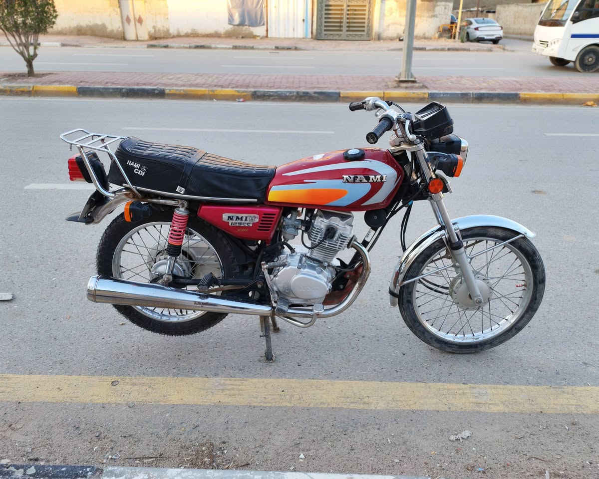 سلام عليكم للبيع دراجة نامه موديل ٢١ كلها بلادي مامفتوحة شرط بلادي افحص وين ماتريد تاير خلفي جديد باتري جديد مرقم مثنى سنويه لل٢٧ بسم ولد صاحبي مداور ثاني يوم بمليون و٢٥٠ وبيها مجال بسيط حق جيه مكاني السماوة منطقة المعالي ***********
