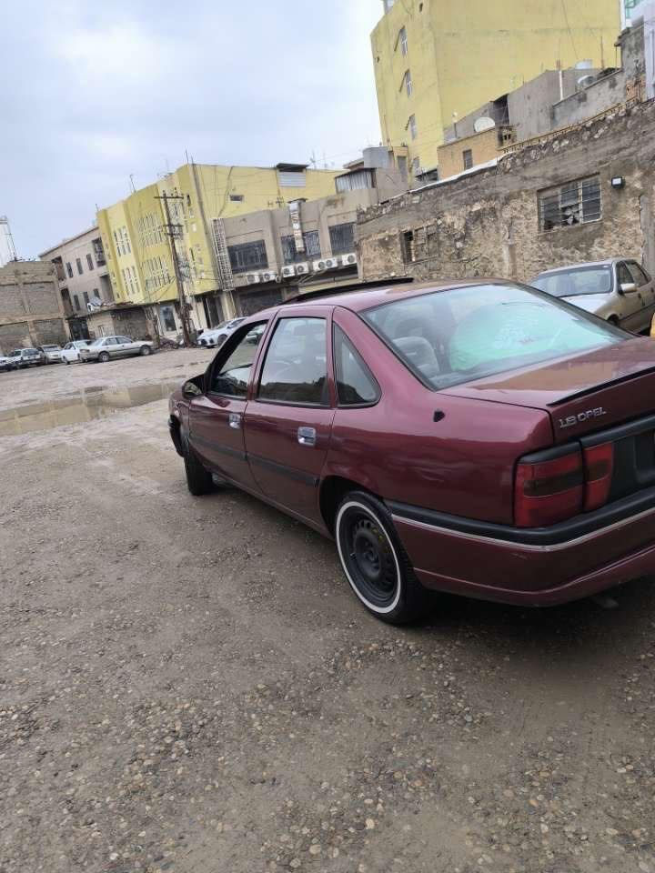 اوبل فكترا للبيع. موديل 93. بطاقه بنزين بي.  سلايت. كهربائي محرك شرط لاصرف. لابخار. تايرات ٤جديد. شرط تحويل. مكان السياره كركوك  سعر43بي مجال  ***********واتساب موجود.  محرك16قايش عريض
