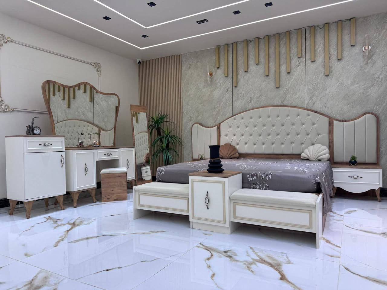 موديل دورو كانتري
10 قطع
كنتور + ملحق 360 سم
ظهر بلوك + برغي وجوي 
السرير مخزن 180*200 سم

السعر : مليون و 550 الف 🇮🇶🇮🇶


**إذا كنت صاحب هذا الإعلان وتريد حذفه لأي سبب، رجاءا أرسل رسالة إلى الدعم الفني**