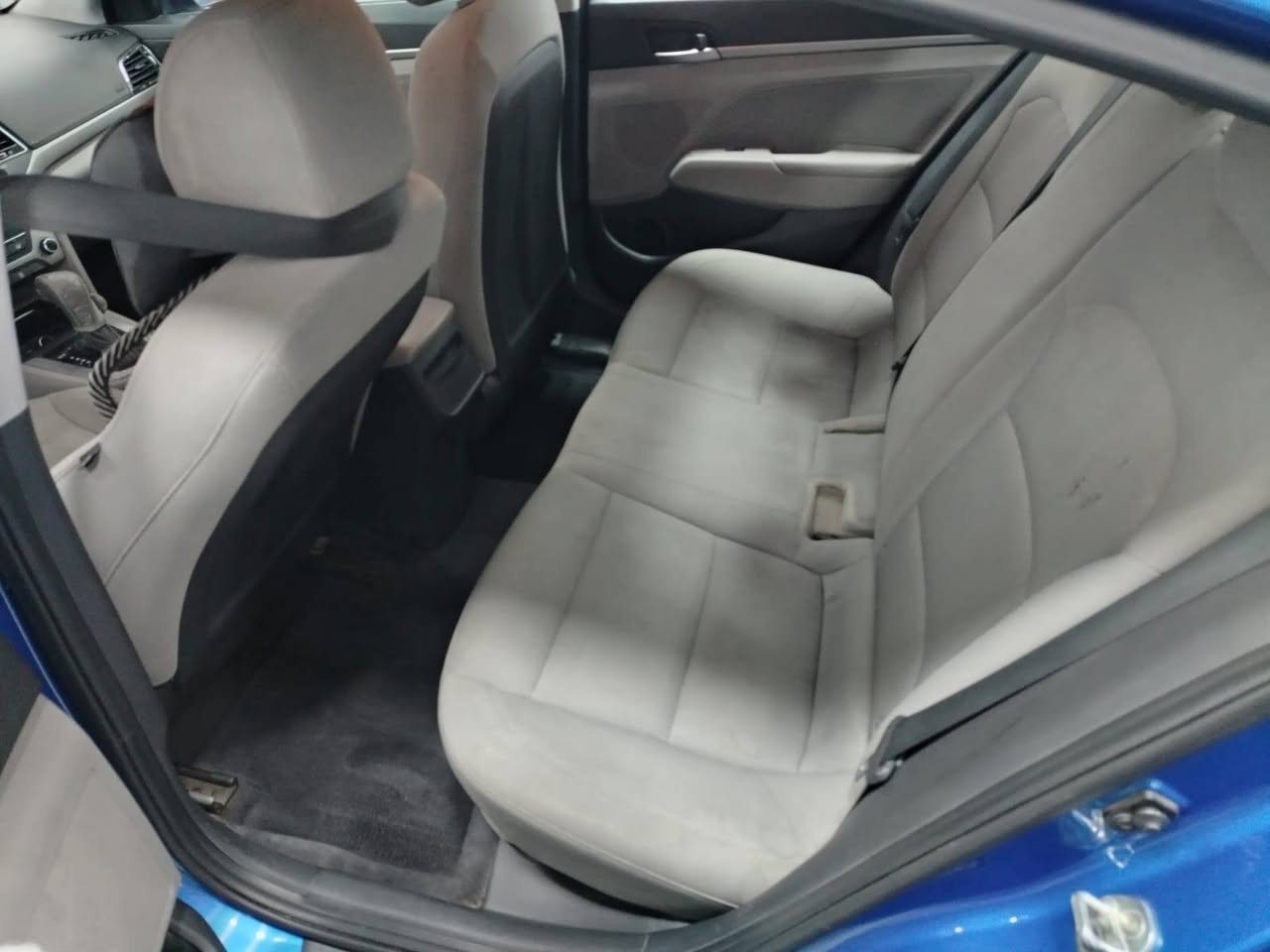 النترا 2018 
رقم بغداد سنوية وهزه كله جديد
نص مواصفات ماشيه ٨٥الف قطعتين صبغ فقط سيارة نظيفة وممتعوبه ولا مشتغلة تكسي 
السعر 125
مكان السيارة بغداد الدورة
 للأستفسار الاتصال على صاحب السياره 
*********** واتساب
