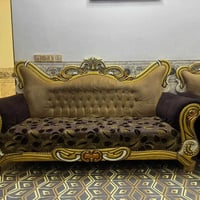 صوفا • للبيع