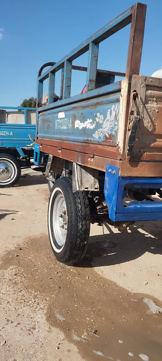 السلام عليكم 
ستوته للبيع موديل 2016اوراق أصولي المكان الحمزة الشرقي السعر الاتصال على الرقم ***********
