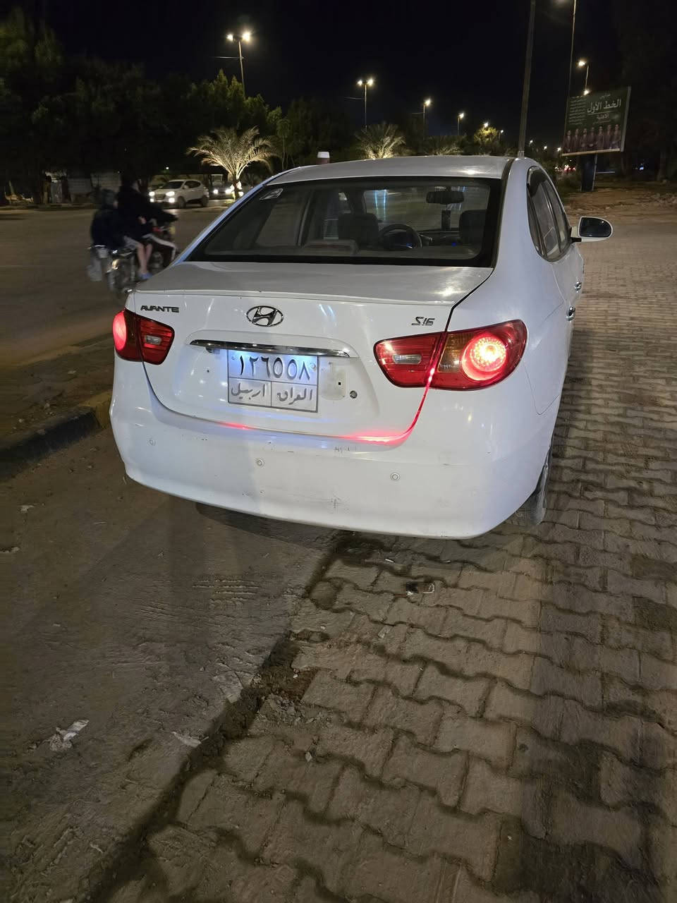 النترة افانتي ٢٠٠٩ رقم اربيل 
قطعتين صبغ 
حدادية جديدة مكينة كير مكفول 
مكفولة من الضربة 
العنوان النجف مراوس سوناتا ٢٠٠٩ او ٢٠١٠ 
السعر ٨٩ .
*********** واتساب او اتصال
