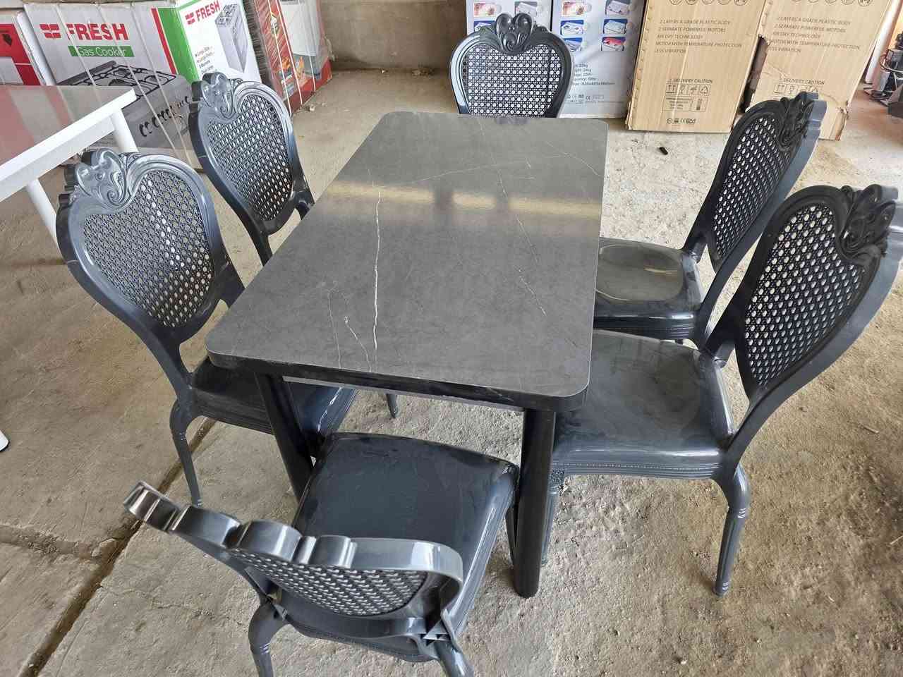 موديلات جديده من ميوزة الطعام 
وطبلات الضيافه ..
جديد غير مستعمل  ..
العنوان بداية فرع ابو الماش الجهه اليسار مقابل افران ومعجنات الحوراء ومقابل صيدلية عبدالرحمن  ..
***********
*********** وات ساب
