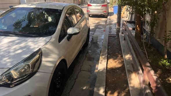 كيا ريو   موديل٢٠١٣  للبيع  
وارد خليجي تبريد ثلج بدون صبغ    
مسجل بلادي    (بلوتث) سيارة نضيفه  
دوشمة  جديدة  رقم  شمالي سليمانية  الجديد 
للبيع سعر ٩٠  بيها مجال بسيط  
للتواصل  ***********
