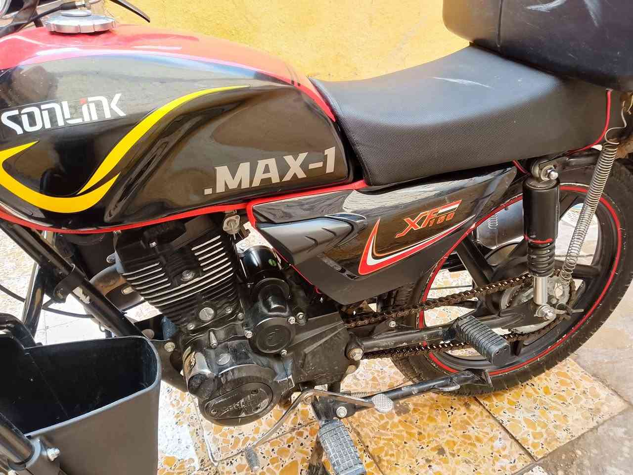 السلام عليكم من رخصه الادمن دراجه سونك ماكس
السلام عليكم دراجه سونك ماكس مكينه 150سيي
مكينه مكفوله لا تنقيص ولا تبخير 
الدراجه حلوه وما متعوبه 
السعر 850 وبيه مجال حك الجيه 
المكان كربلاء الحر 
***********
