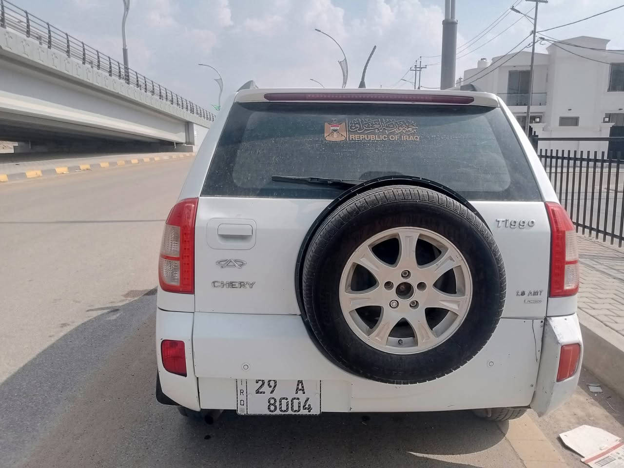 سلام عليكم تيكو 2013 رقم مميز حداديه وكير كهربائي كفاله مكينه تبخر قليل بيه رنكات لايت زنون سياره جاهزه باسمي مشروع وطني ***********  مكان ديوانيه السعر 50 وبيه مجال
