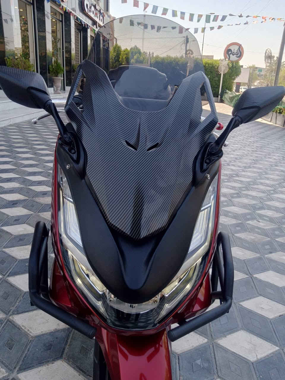 سلام عليكم PCX جيل الرابع ياباني مكينه 160
الون ماروني دراجه كفاله كفر نظافة ٩٠٪
ومكينه خير من الله

ماشيه 19الف ✅
حساس ازدحام ✅
حساس استان ✅
مانع انزلاق 
نضام اي بي اس 
درع اصلي sss
درع صالنصه
درع امامي الاصلي 
ستان مبايل
سبايه اصليه 
مع جنطه الاصليه 
 تزويد بيها حلو 
كله من حسن سبايسي 
 

السعر 29 
دراجه مجرد نص ساعه تمشي باليوم الله شاهد 
مجرد اروح بيها للشغل وارجع للبيت 

وابيعلك من باب بيتي وذا كلولك المكينه مفتوحه ترجع وفلوسك ضعف مكاني زيونه قرب الجوازات أو العبيدي 
‏‪***********‬‏
