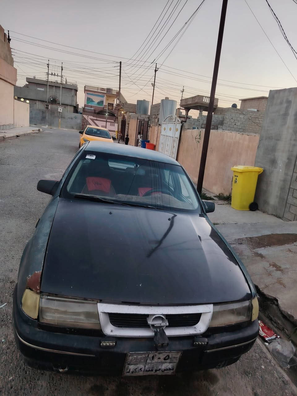 اوبل فكترة موديل 93وما اندلو ابيعك مكفوله من كلشي  رجان بيع فقط وقسط ما ابيع سياره بدون صبغ وبدون ضربه وبدون خياس محرك كير شرط صدر جديد تخم تاير جديد كيج سرعه رون كيج حماوه كلها شغاله مخصص الماني حجم 18فول موصفات سقف سلايت وسنتر ‬‏ السعر 15ورقة وبيهة مجال 
مكاني كركوك الحويجة 
***********
