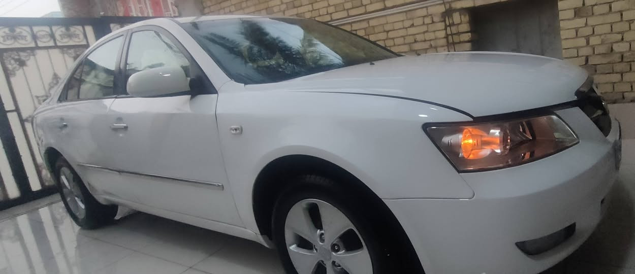 سوناتا.  2008  
مكينه 2000 بانزين


**إذا كنت صاحب هذا الإعلان وتريد حذفه لأي سبب، رجاءا أرسل رسالة إلى الدعم الفني**