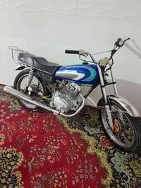 للبيع • مجهول