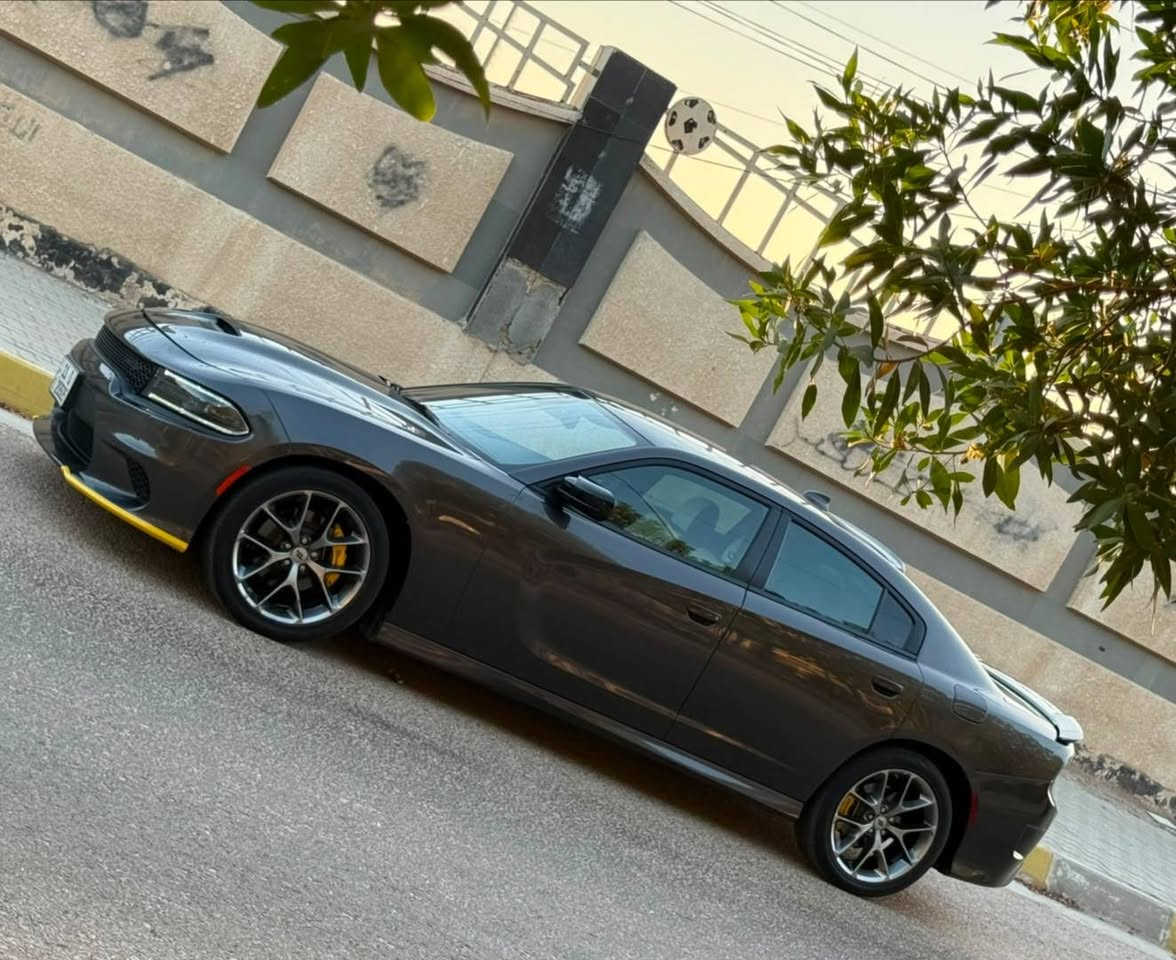 دوج تشارجر 2023 رقم بغداد
مواصفات Gt مكينه 3.6

ماشيه 40 على وضع الشركه السياره جديدة

حادثها بسيط موضح بالصور

السعر 238

مكانها كربلاء

***********

***********
