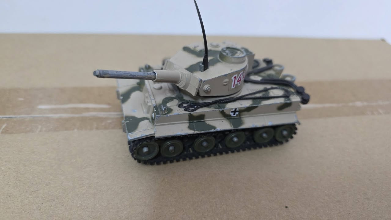 للبيع دبابات حديد كورجي / دينكي


**إذا كنت صاحب هذا الإعلان وتريد حذفه لأي سبب، رجاءا أرسل رسالة إلى الدعم الفني**