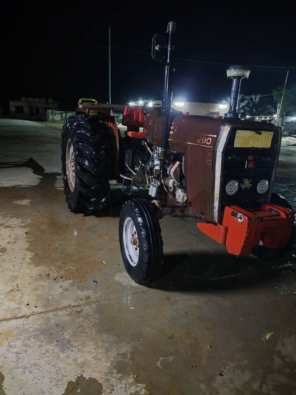 فورگسن للبيع 
290 مكفول كامل مابي أي نقص رقم وسنوية شرط التحويل تايرات ال4جدد مكان كركوك السعر خاص 
‏‪0770 232 2422
