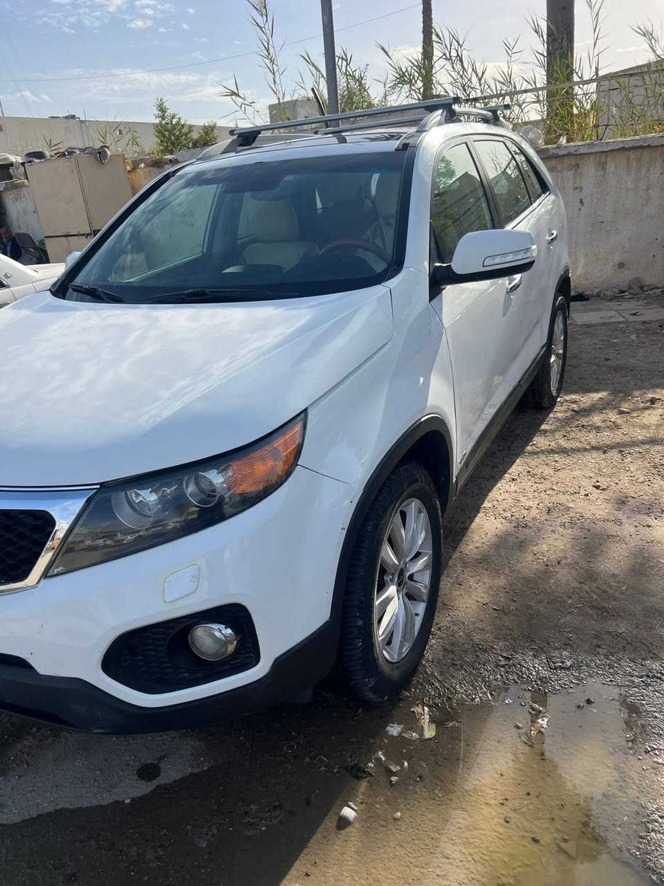 كيا سورنتو2012
رقم بغداد دولي بأسمي هزه جديده سنويه مجدده
فول مواصفات كويتي
بصمه
بنراما
داخل جلد قرميدي
كشن كهربائي
تحكم ستيرن
شاشه تاب اصليه +كامره خلفيه
حساس خلفي 
اشاير بالمري
زراك لايت
تبريد لمس
7راكب +3قطع تبريد
دفع رباعي
كروس سرعه
منضومة زنون اصليه
السياره جاهزه عل آخر حبايه حداديه تخم تاير باتري جديد
كير مكينه جاهزات  السياره مال جناي وجاهزه (ضررالسياره صبغ حزام ) لامتجايه ولامكلوبه بيها ضربه جانبيه جهة الصدر ونصبغت حزام عل اثره -العنوان بابل الكفل السعر127🔴 وبيها مجال
‏‪***********‬‏ للأتصال
