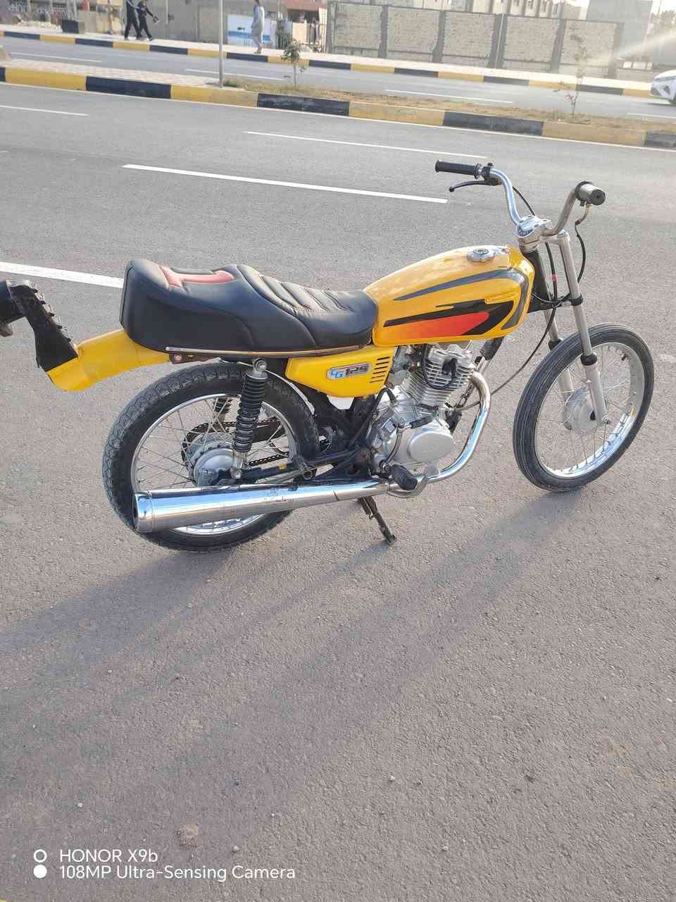 سلام عليكم شباب للبيع نامه شاصي موديل2018تعميره 25مكينه مبدل بيش بستم والفات فقط وراق سكنر سكنر وبيه لحيم بصيط بل شاصي شراي يجي خاص مكان العزيزيه ***********لمعلومن بدون سبايدر بيع
