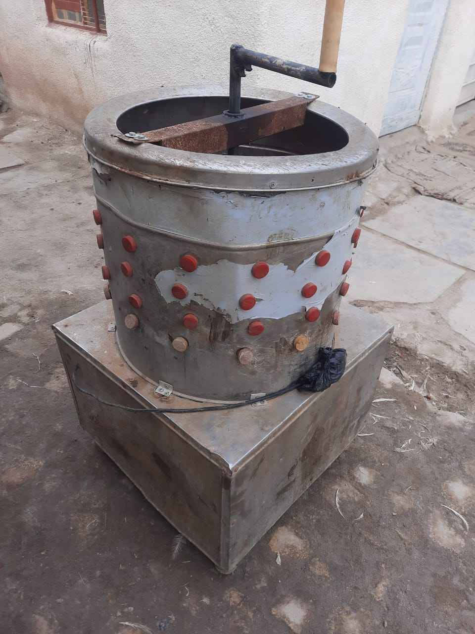 هلاسه للبيع ماطور شغال و يدويه
العنوان العماره قرب البوابه 
‏‪***********‬‏ بيه واتساب Singapore
