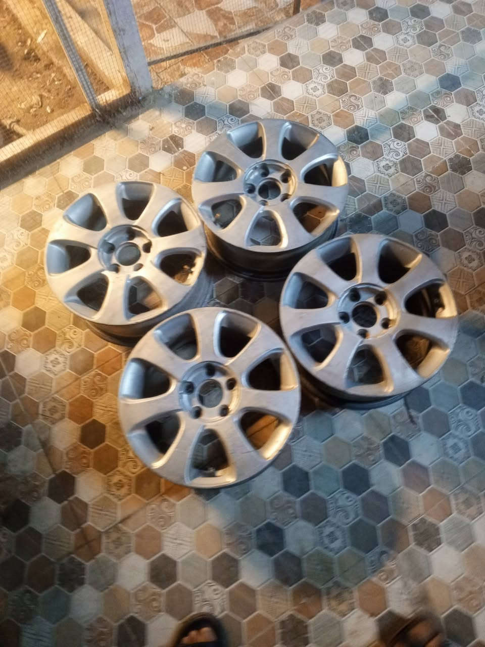 البيع ‭0781 939 7722‬
