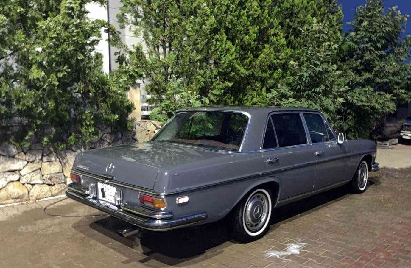 SEL 280 
سيارة كلاسيك 1970
صبغ جمالية بيلا سمنت 
گير مكينة تبريد شرط بيلاد 
داخل احمر بيلاد 
مكان سيارة اربيل 
١٢٨$
*********** Singapore
