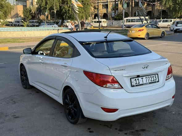 سلام عليكم للبيع عندي اكسنت 2018 خليجيه مكينه 1600 فول موصفات مكفوله ماشيه 68 سياره جديده كلش  رقم بغداد هزه وسنويه بسمي السعر 128 وبيها مجال مكاني بغداد الاعظميه  رقمي ***********
