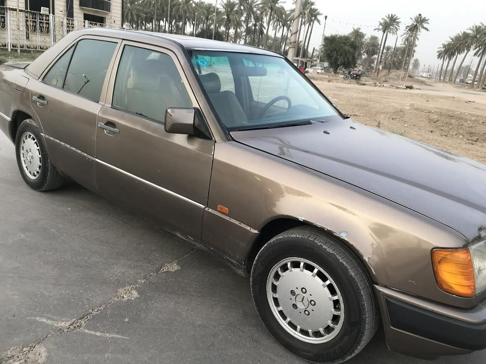 سلام عليكم للبيع مارسدس موديل 89 للاستفسار هاذ رقم صاحب سياره ‭٠٧٨١ ٤١٧ ١٢١٣‬
