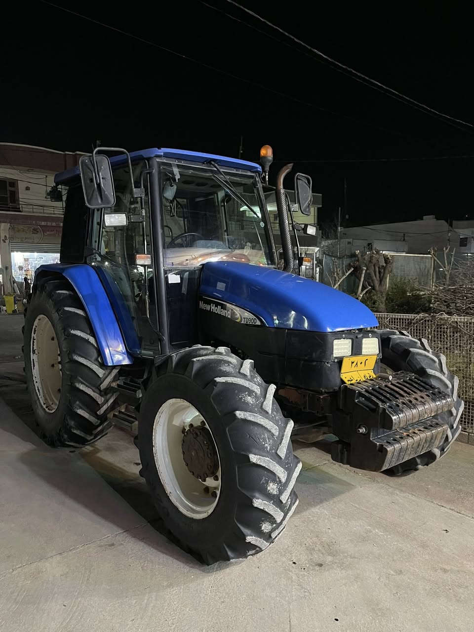 مەکینەی نیو هۆڵند بۆفرۆشتن مۆدیل٢٠٠٢هەموو گیانی بەشەرت بۆزانیاری زیاتر پەیوەندی بکە بە***********
