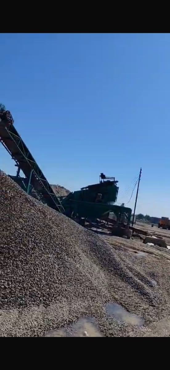 سلام عليكم ورحمة الله وبركاته كساره للبيع ستيراد الامارات كساره تحتوي على ٤قوايش جديد ربلات جديد دوش جديد هزاز وغرابيل بحاله ممتازه جواكيج كاوسكي تحوير ٨جواكيج مكان الموقع صلاح الدين سامراء خط السريع الاستفسار ماسنجر او رقم ***********اخي الحبيب متعجبك اعبر المنشور تحياتي ♥️
