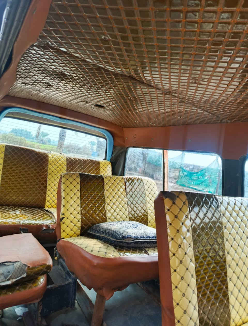 السلام عليكم سياره للبيع كيه بسته موديل 92رقم واسط العنوان واسط مكلف بل نشر رقم صاحب سياره ***********
