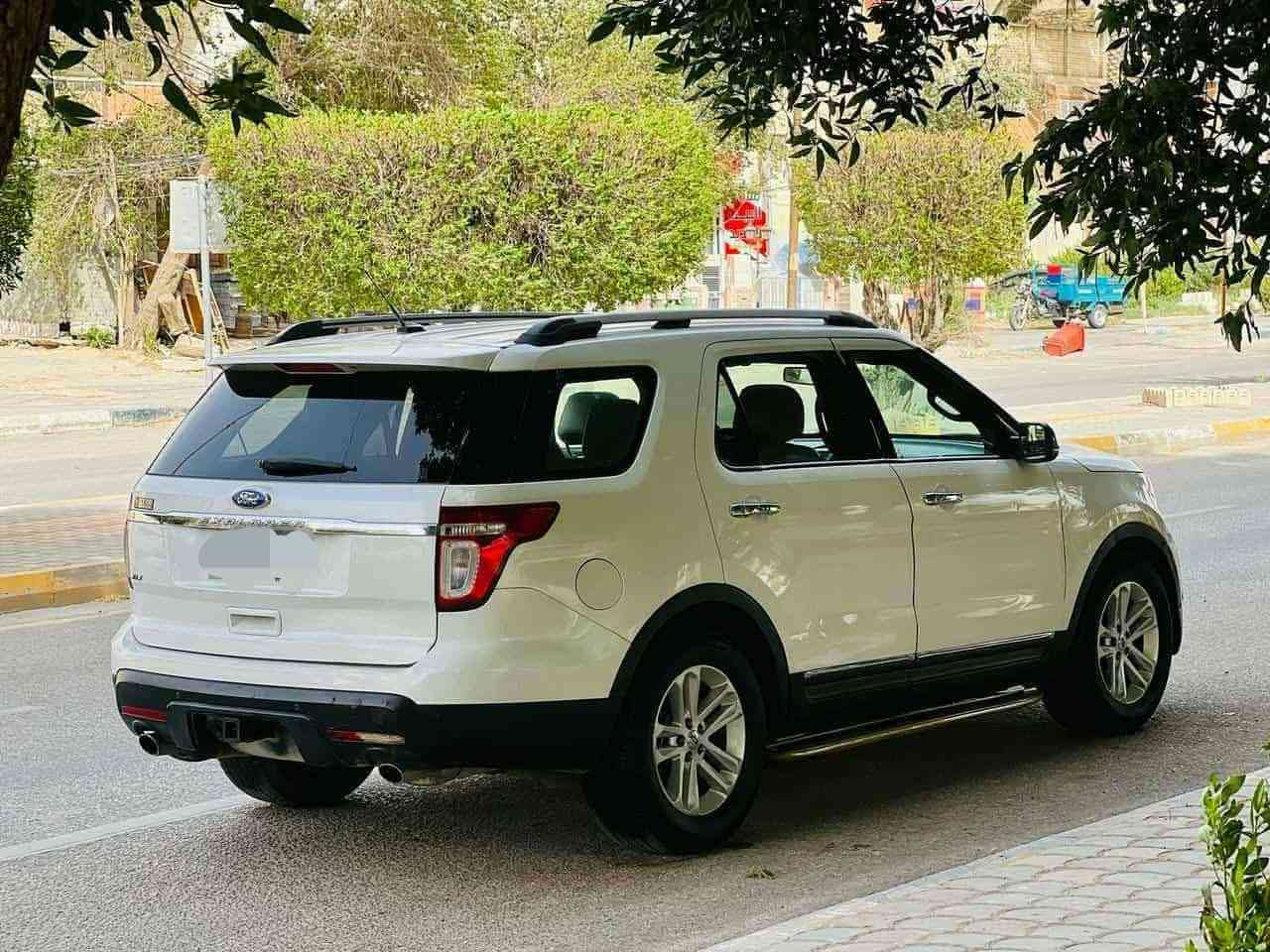 فورت كسبلاور مديل2011سعر125وبيه مجال فول مواصفات للاستفسار الاتصال *********** وارد مريكي مكفوله من صبغ وضربه القويه ومن تبديل بيه شويه صبغ بقبق جنطه كد شبر ولباقي  مواصفات فول سبعه 7راكب ثلث قطع تبريد كشنات جلد+خزن ميموري تحكم ستيرن جنطه شفط بصمه بواب دشبول لمس الشاشة جنجر سيدي كشنات كهربائي+تدفئة تبريد بلكشن كامره دواره حساسات خلفيه داخل بيجي مري كهربائي نضام يكو سبورت سياره جديده وحله من صور لون صدفي رقم بغداد مكينه سته 6سلندر بلاد مكينه وكير مكفولات حداديه عايزة للورة الحداديه لاامامي زينه تخم تاير تبريد شغال ثلج سياره جاهزه مكان سياره نجف شارع المعمل كوفه المقدسة
